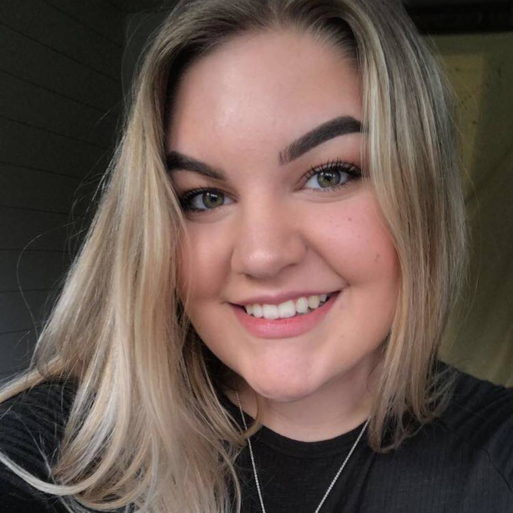 Meet your Posher, Molly